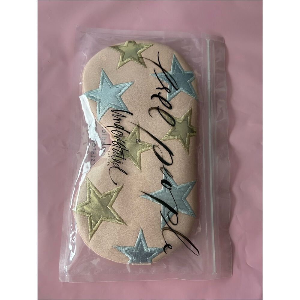 NEW Free People Understated Leather SPA  Cold Face Mask Pink